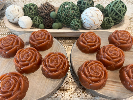 Red clay and Honey soap scented with jasmine